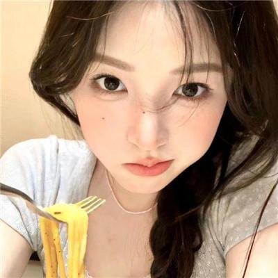 轰天俏娇娃
